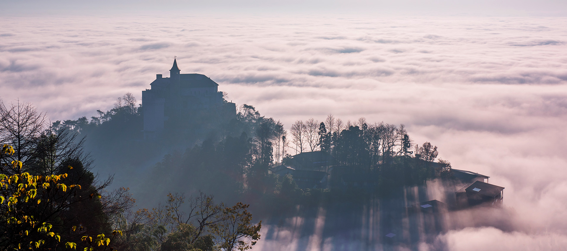 裸心隐乡 naked Home